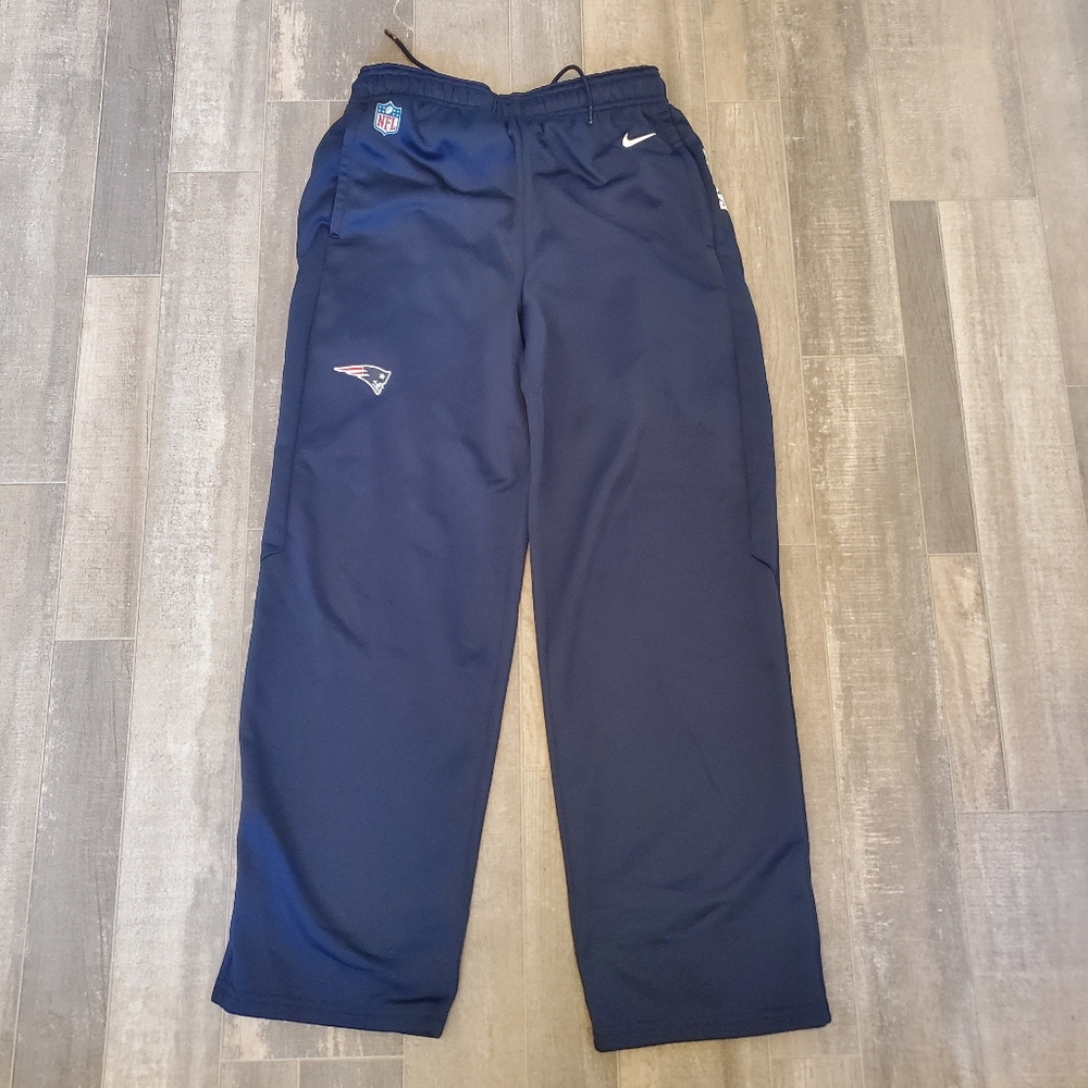 Boys Large New England Patriots Nike Pants